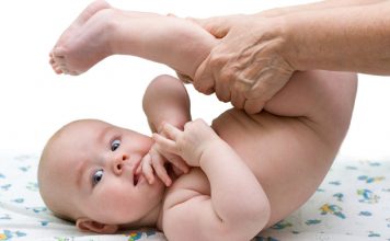 Massagem para bebés e os seus benefícios