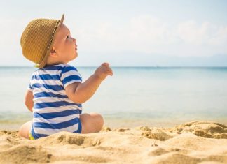 Leve o seu bebé à praia só depois dos 6 meses