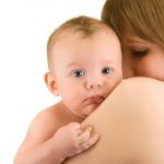 Descubra porque é que o seu bebé só quer colo Descubra porquê é que o seu bebé só quer colo