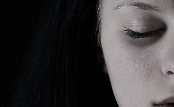 Tive depressão pós parto e não sabia o que era isso Depressão pós parto