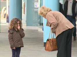 Evite o episódio da criança perdida num local público