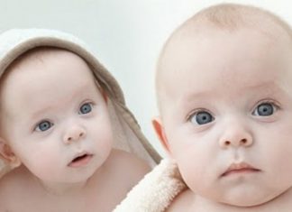 Ser pais de bebés gémeos