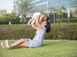 Mães solteiras, mulheres que criam os filhos sózinhas